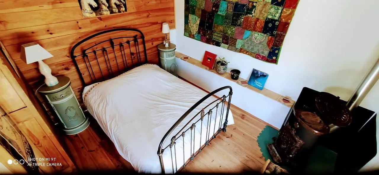 Chambre Du Champon De Sainte Marguerite Gr49 Trigance Bed & Breakfast